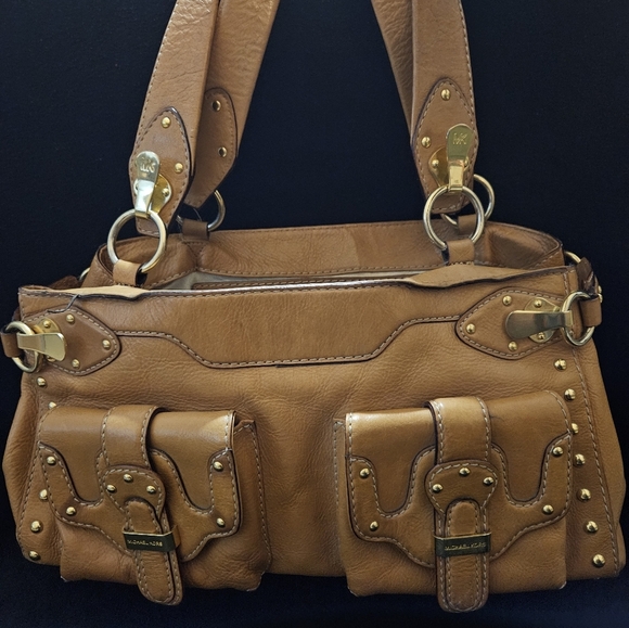 Michael Kors Tan/Cognac Brown Leather Astor Studded Shoulder Bag - Picture 2 of 16